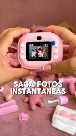 imprime fotos en segundos con esta mini cámara instantánea, graba videos, escucha música y juega con sus apps, cuenta con doble lente y Flash, ideal para fiestas de niños o reuniones  #camarainstantanea #minicamara #juguetes #impresoratermica #camaraimpresora #camaraparaniños #actividadesparaniños 
