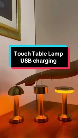 Touch Table Lamp💡👈🏻 • Shop: link in bio •Spedizione gratuita🛍️ #tablelamp #lampadaled #lampadatouch #lampshade #lamps #gold 