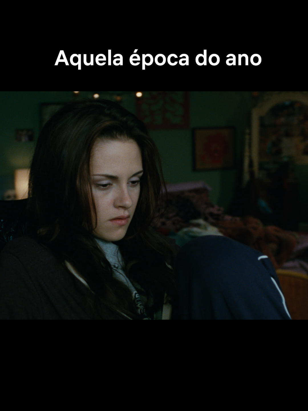 Já estamos em outubro e é impossível não pensar nessa cena... 🥺 #Bella #newmoon #luanova #twilight #crepusculo #luanovacrepusculo #kristenstewart #robertpattinson #Netflix #NetflixBrasil #tiktokmefezassistir
