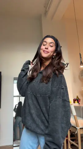 This is exactly how our forst date went btw @Scotty #fyp 