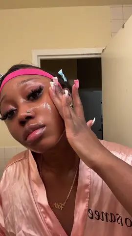 Long awaited skin routine! Tried rice mask for the first time and i love the effect on my skin #fyp #xyzbca #anuarice #anuaricetoner #skincare #blackgirlskincare 