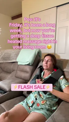This heated, deep tissue massager is a perfect gift for anyone on your list! Start your Christmas shopping early in the Tiktok shop! #neckmassager #massager #Tiktokshopholidayhaul #falldealsforyou #tiktokshopblackfriday #tiktokshopcybermonday #christmasgiftideas @medcursor_official 