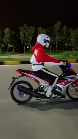 Em à:..Trời bắt đầu lạnh rùi đó, em nhớ mặc ấm vào nha..: Yêu em 🥰#tâmtrạng #khểnh_hoà #y15zr #y15zrvietnam🇻🇳 