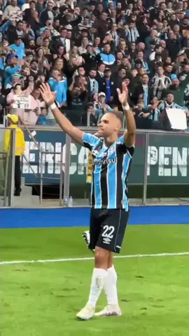 A dança de Braithwaite #grêmio #braithwaite #Braithwaite #gremistasincero #ogremistasincero 