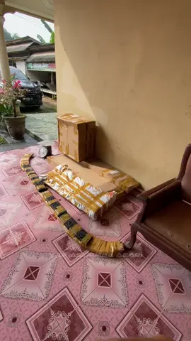 Kirim2 lagi menuju Maluku👌