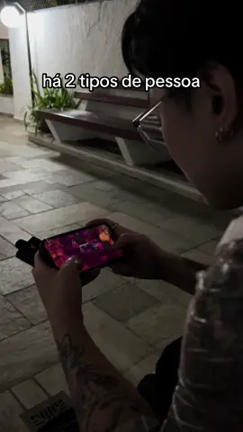 jogo de adulto x jogo de criança #brawlstars #bumble 