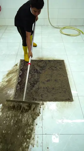 Satisfying carpet cleaning #satisfying #shorts #soclean #carpetcleaning 