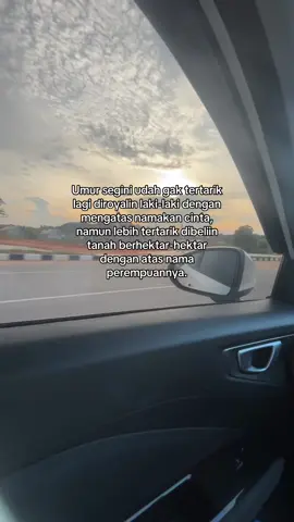 Semakin dewasa semakin realistis aja kalau menjalin hubungan tu😭  #xyzbcafypシ #fypシ゚viral #fypdongggggggg #quotesaesthetic #quotestory #storywakeren #masukberanda 