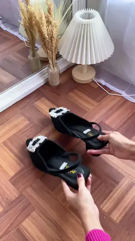 Heels kondangan 60ribu #heels #sandalwanita #sandalkondangan #fyp 