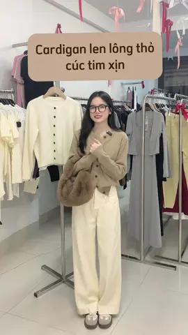 Mã này hot lắm ạ, chất len dày đẹp ngất ngây luônnn #nghechuchot #fypシ #phoidoxinh #mintstudio #aolen #aolennu #cardigan 
