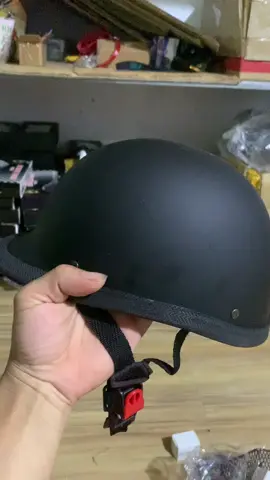 Mũ bảo hiểm lưỡi trai nửa đầu Đua Ngựa nhẹ nhàng thời trang đi trong phố 🛵🥴😘😘 ##mubaohiem##nonbaohiem##xedovietnam🇻🇳##doxe28