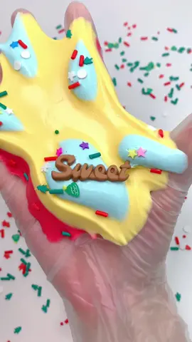 FUFUSQUISHY ASMR 🎂🐾 Cake Cat Paw