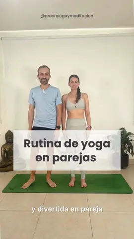 ¡Nos encanta poder compartir la práctica de yoga con nuestras parejas! 💚✨ No solo es una excelente manera de fortalecer el cuerpo, sino también de conectar de una forma distinta y llena de complicidad. Hoy queremos compartir contigo una secuencia súper entretenida y retadora que, sin duda, te encantará intentar con tu pareja. Desde posturas en pareja que requieren coordinación y confianza, hasta momentos de estiramiento conjunto, esta práctica está diseñada para que ambos disfruten y se apoyen mutuamente. 🌿💪 ¡Prepárate para reír, aprender y moverse juntos! Si se animan a probarla, ¡nos encantaría que compartieran el resultado con nosotros! 😍 #yogaenpareja #yogadivertido #conexiónenpareja #yogaretos #yogajuntos #yogaenesencia #yogatips #yoga #yogaybienestar #adaptatupráctica #variacionesdeyoga #yogapractice #yogaprops #yogainspiration #greenyogaymeditacion#yogaparatodos #yogaparaprincipiantes