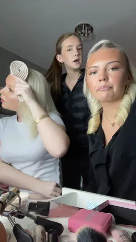 @A @ronjalagerlf 🥰🥰