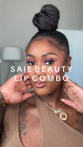 Our Besties At Saie Beauty Have Entered The Lip Liner Chat & I’m Here For It! 💋💋💋 New Soft Pink Lip Combo To Put In The Rotation 💕 Product Spotlight ✨: @Saie Lip Liner 101 Shade Tease @saiebeauty Glossy Bounce Lip Gloss Oil Shade Disco Shop @sephora in store & online. 🛒🖤 #lipcombo #sephorahaul #sephorasquad #cleangirlmakeup 