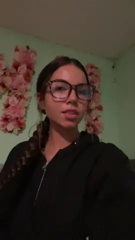 👸🏽👸🏽