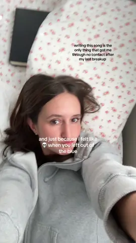 I always forget about this song but it used to be my lifeline lowkey