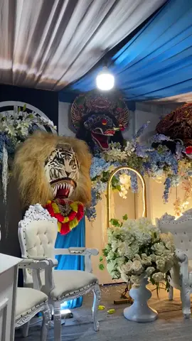 ✨✨✨✨ #reogponorogo #reog #budayajawa #kesenianjaranan #barongan #kudalumping #jarananjawa #jarananindonesia #jaranantiktok #fyp #fypシ #dekorasiwedding #weddingtiktok #weddingjawa 