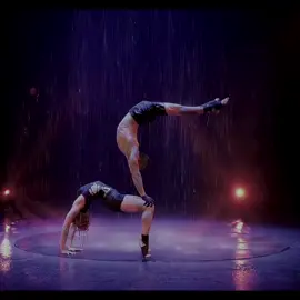 #r3done #royalfamilydancecrew #rain #rainbow #umbrella #rihanna #tomholland #dance #dancer #viralvideos 