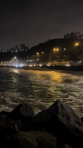 Playa Waikiki / Makaha #limasinfiltro❤️ #iphone15promax #lima #peru #peruanosenelmundo #peruanosenelextranjero #peruanostiktok #limaperu #peruanosenchile🇵🇪🇨🇱 #peruanosenusa🇺🇸🇵🇪 #peruanosenitalia #peruanosenespaña🇵🇪🇪🇦 #limaperu🇵🇪 #miraflores 