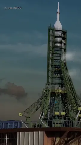 see 👀 ohhh😯#space5600 #foryou #foryoupage #whotofollow #whattowhatch? #viralvideo #viraltiktok #zoom #moon #space #sun #tiktok #ISS #ISS #500k #space5600 #capcut 