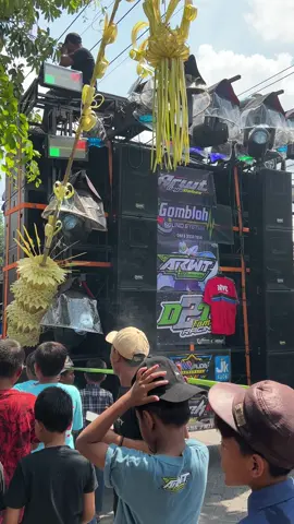 live pengampon,menganti gresik🔥#fyp #soundsystem #soundhoregjawatimur #ceksound #soundhoreg 