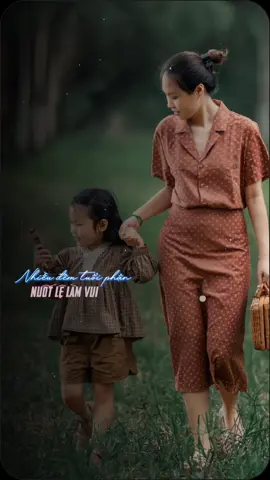 Thanh xuân mẹ đã qua rồi giờ đây chỉ cần con mẹ mà thôi #nhachaymoingay #nhacbuontamtrang #tamtrangbuon #tamtrang #xuhuong2024 #tinhte247 #tangchi0602 #trambuon12 #hanacamtien #vieentmusic #ngayphunuvietnam #20thang10 