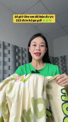 Bộ ga gối đã giúp em bán được 212 đơn 1 ngày. Trộm vía, tiếp tục xin vía ngày 500 đơn roiif lên 1k đơn ạ! #tredding #TikTokLIVE #LIVEhighlights #LIVE #bogagoicotton #bogagoi3mon #bogagoi #changagoi #xuhuong #ttlk 