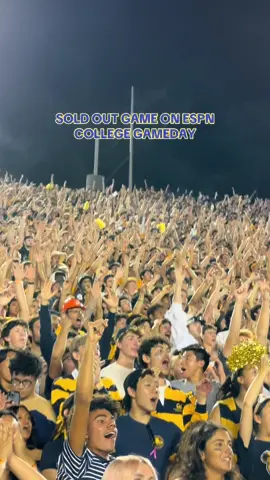 Today’s been a movie‼️‼️ #calfootball #cal #miami #football 