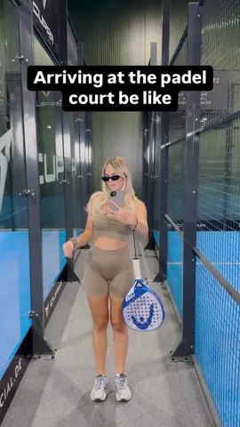 Girls will be Girls 💁🏼‍♀️❗️ Sunday=Funday 😅 #padel #padelmoments #padeldrills #pádel #padeladdict #padeltime #fun #girl #girls #funny #meme #padelfun #padelbox@boringmarketing 