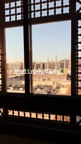 أول يوم في المدينة المنورة 🤍 متحمسين لليوم  الثاني ؟ 😍 @Pullman Zamzam Madina ✨ #فلوقات_تيك_توك #فلوق #المدينة_المنوره #المدينة_المنورة♥️🌴 #سفر #سياحة 