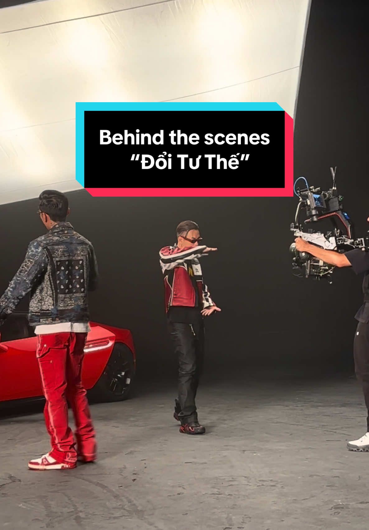 Behind the scenes “Đổi Tư Thế” #andreerighthand #binhgold #doituthe 