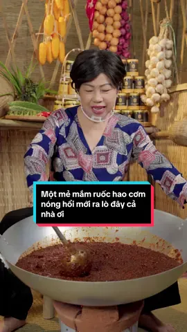 Một mẻ mắm ruốc hao cơm nóng hổi mới ra lò đây cả nhà ơi #luctinhnamkyfood #phiphung #mamruochaocom #khoquetvixua #combotietkiem 