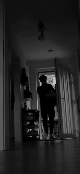 Vẫn một mình lẻ bóng sao..??#culi198 #tamtrang #xuhuong 