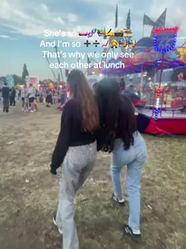 @pheebs_250 miss you girl