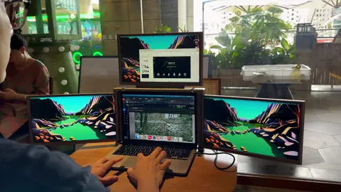 What is the experience of working with four screens? This multi-screen monitor is recommended to you.#screen #Portable #laptop 