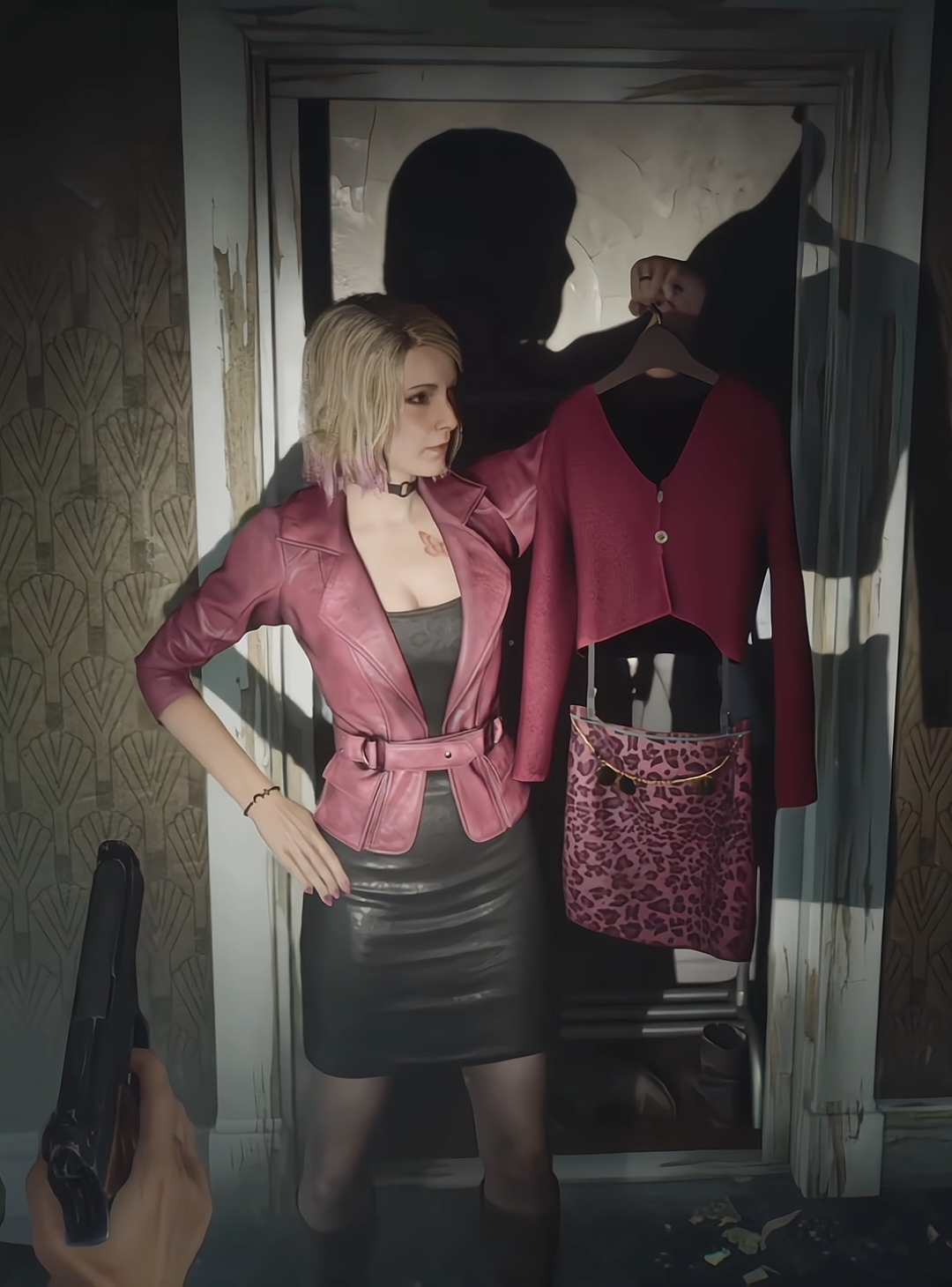 *María le muestra su traje clásico a James* #silenthill2 #silenthill2remake #silenthill2maria #silenthill2edit #jamessunderlandsilenthill2 #silenthill2remakeedit 