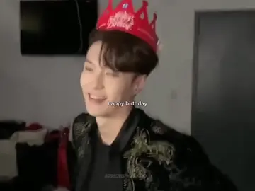 [10.07] i have more than one birthday edit video of him😁 #zhangyixing #happylayday #stagekinglayday #happyyixingday #layzhang #birthday 