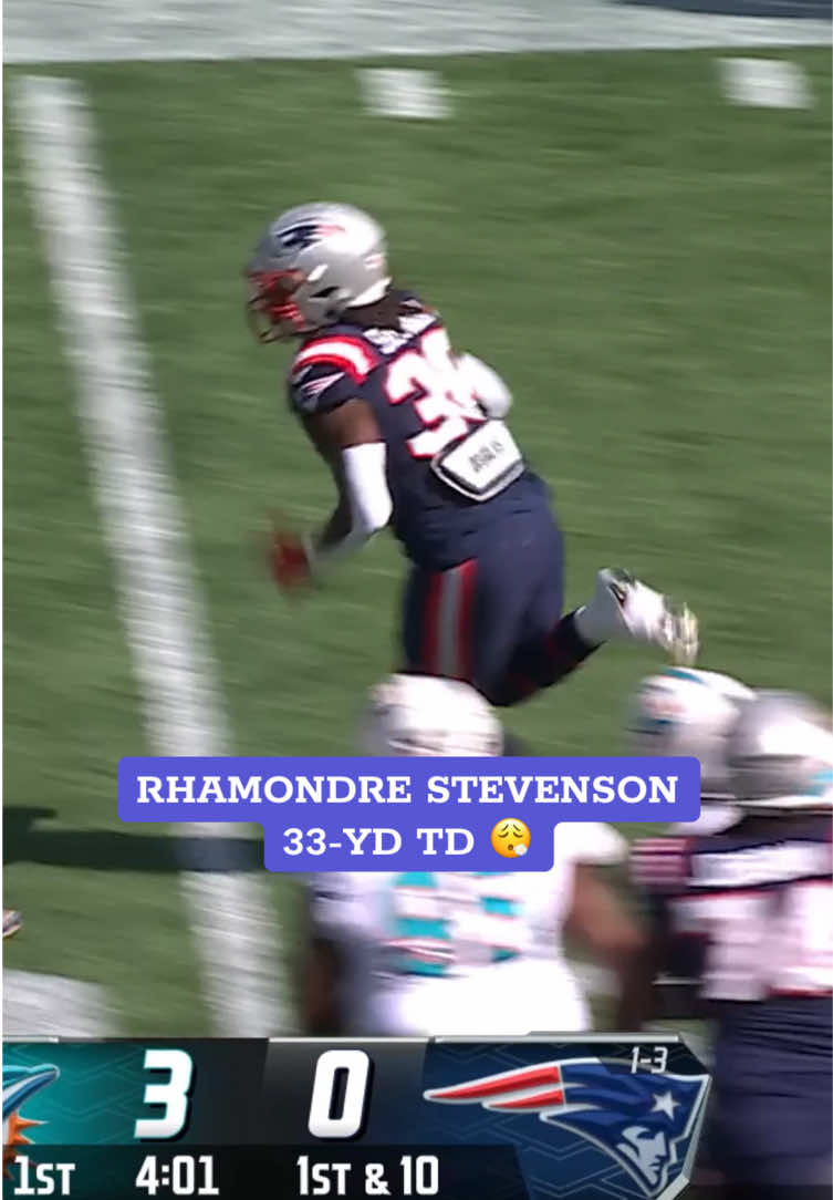 shifting his way to the house 🏠 #rhamondrestevenson #newengland #patriots #nfl 