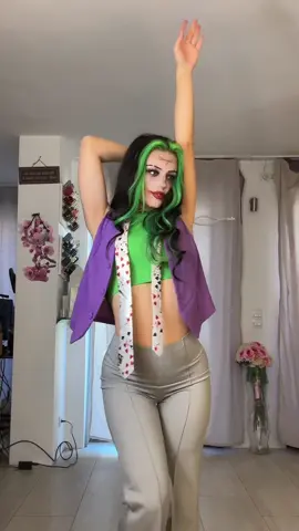 Wanted to try the microwave edit myself 🤓💚 #microwavechallenge #microwaveedit #joker 