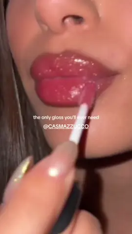 Trying the viral Kiko Milano Hydra Lip gloss✨🩷 My inspo ofc @CAS MAZZUCCO 🤭 #kikomilano #kiko #kikomilanolipgloss #makeup #BeautyTok #viralmakeup 