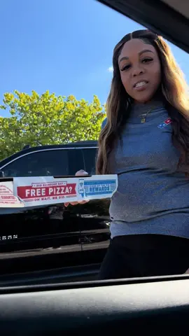 Wait what she say ???#fyp #funny #viral #pizzagirl 