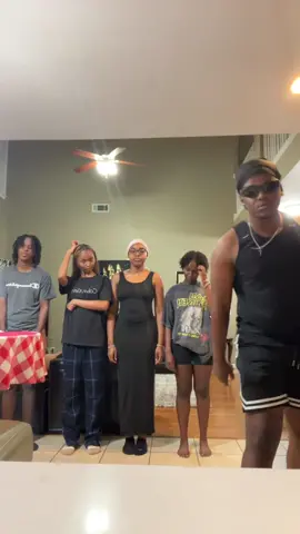 practicing our auntie and uncle dances 😂#fyp #kenyantiktok🇰🇪 #tonykagzz #mugithi 
