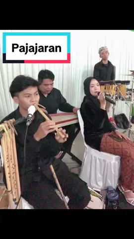 Baru belajar 🙏🏻 Upacara Adat mapag pengantin  #upacaraadatsunda #sulingsunda #kecapi #perkusi #jurukawih #fyp #foryou 