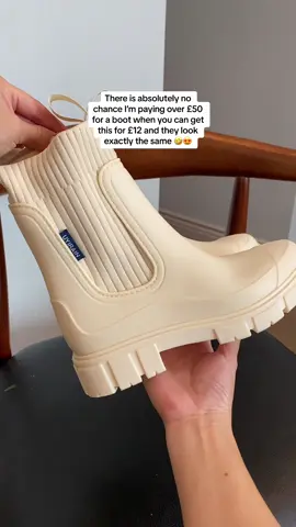 The quality is amazing 💓 #boots #waterproofboots #winterboots #tiktokmademebuyit #bootsseason #rainboots 