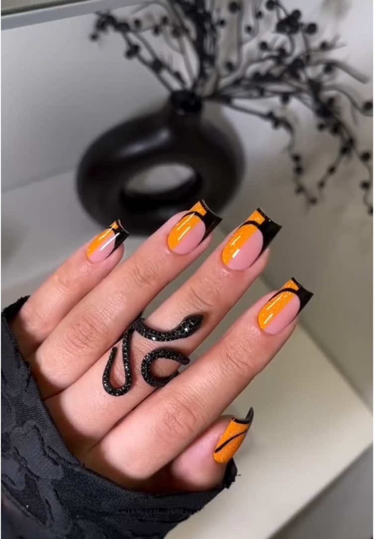 #unhasdecoradas #esmalte #nailart 