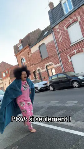 Tu captes que maintenant que les chansons Disney ont un vrai sens à ta vie 😂 #fyp #pourtoi #humour #acting #disney #lareinedesneiges 