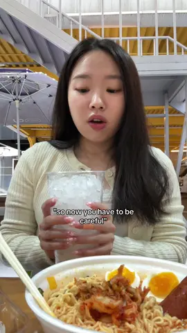 i ran out of money at the end but i love exploring convenience store food so 😍 #mukbang #koreanfood 