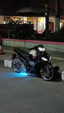 dung tak tak😈😈 #mxking150 #fyp #4you #dijaminfyp #mxkingsoloraya🔥 #mxkingindonesia #mxsolorayastyle #mxkingmodifikasi #mxsoloraya #4youpage 