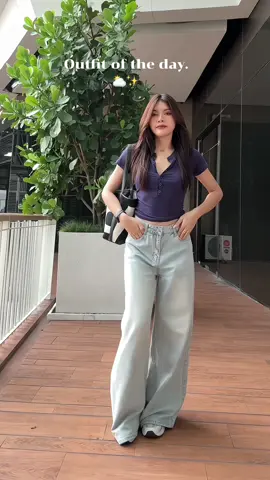 กางเกงขาใหญ่และยาวสะใจมากกก🤣 #แซนสตูดิโอ #TikTokFashion #outfitideas #ทริคแต่งตัว #OOTD #กางเกงยีนส์ขากระบอกใหญ่ #outfitoftheday 